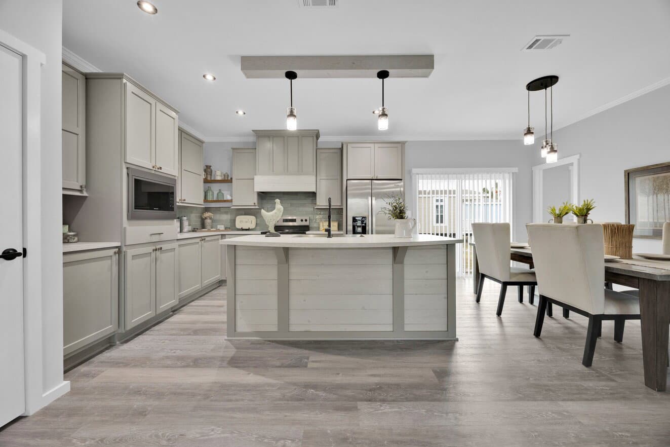 The quinn by cavco palm harbor in plant city kitchen home features