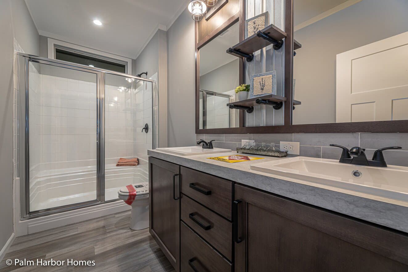 Levy 28482a bathroom home features