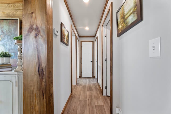 The reece by cavco moultrie interior home features
