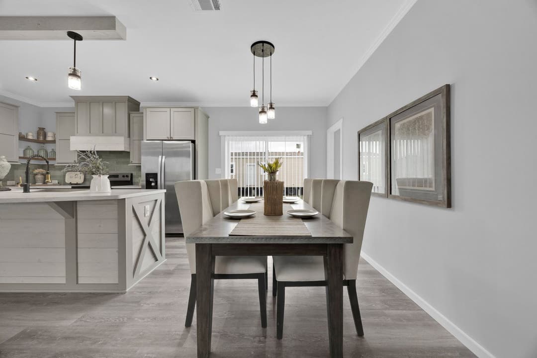 The quinn by cavco palm harbor in plant city interior home features