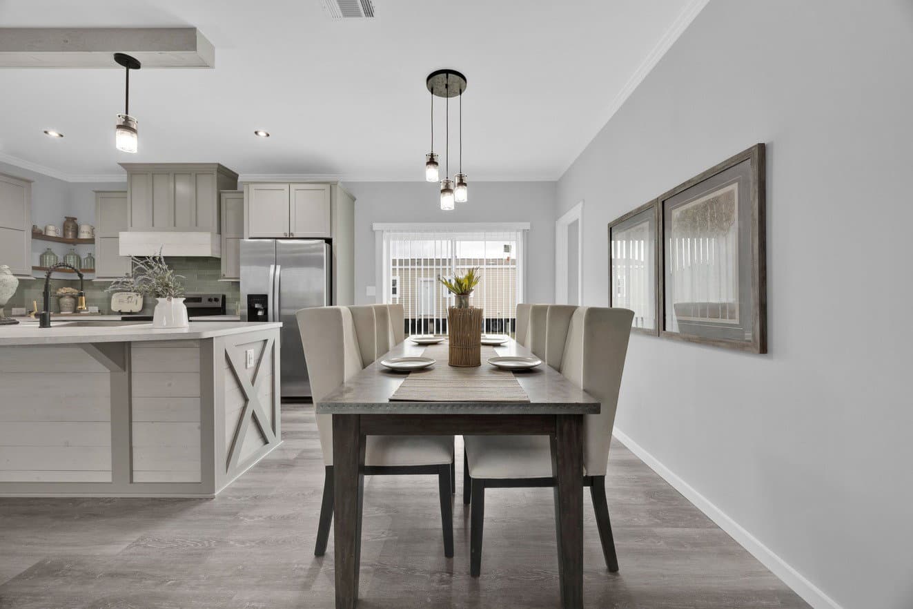 The quinn by cavco palm harbor in plant city interior home features