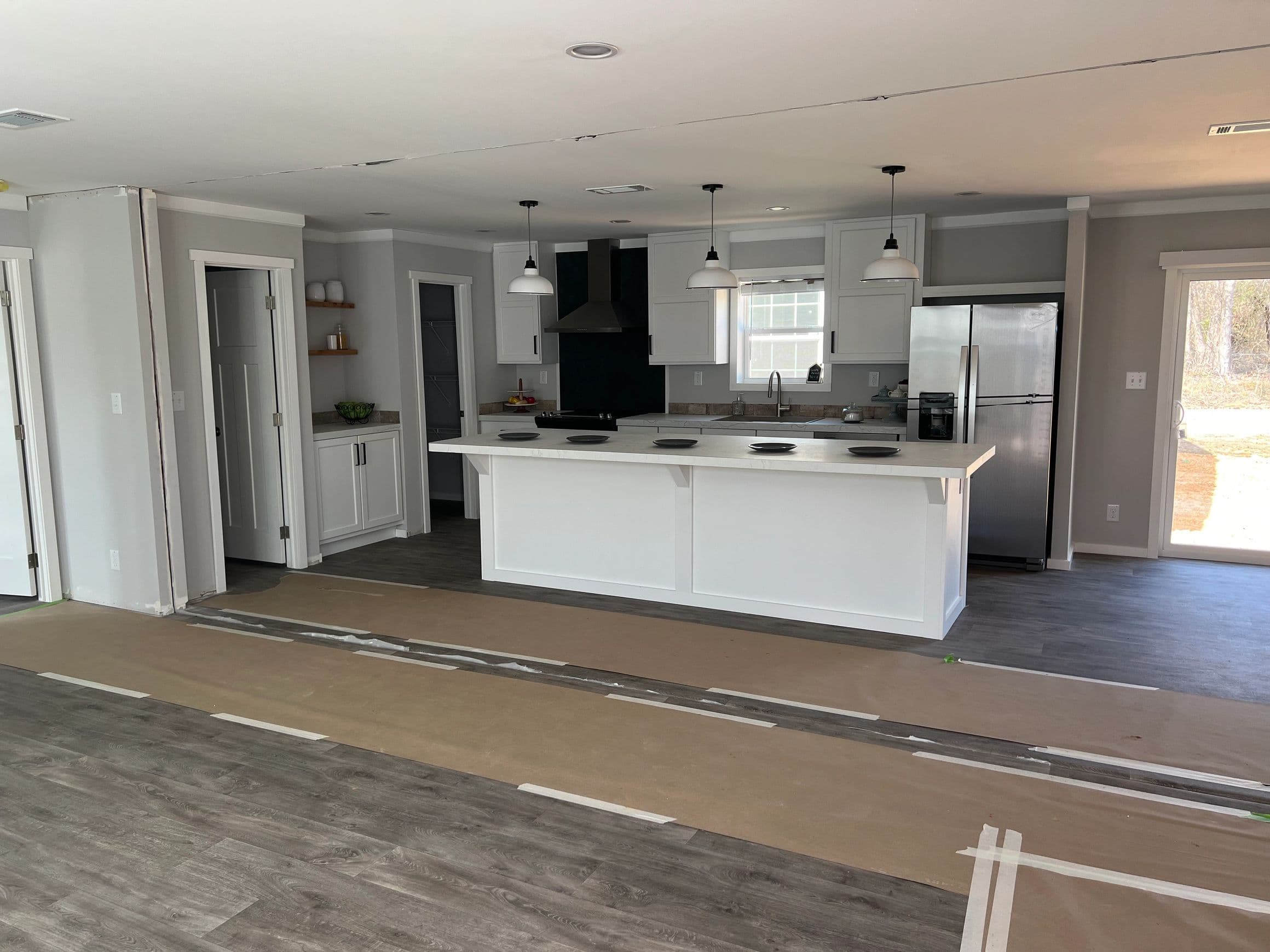 The craft select by cavco palm harbor in plant city interior home features