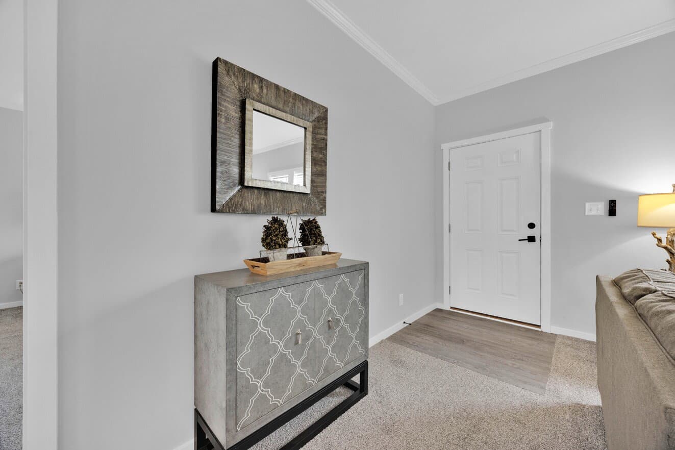 The quinn by cavco palm harbor in plant city interior home features