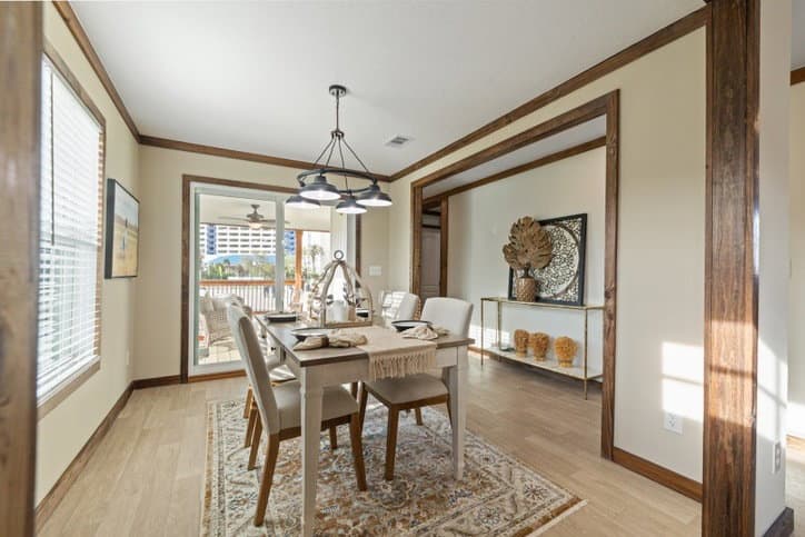 Goose 28643a interior home features