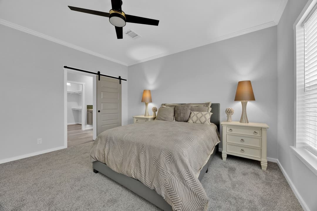The quinn by cavco palm harbor in plant city bedroom home features