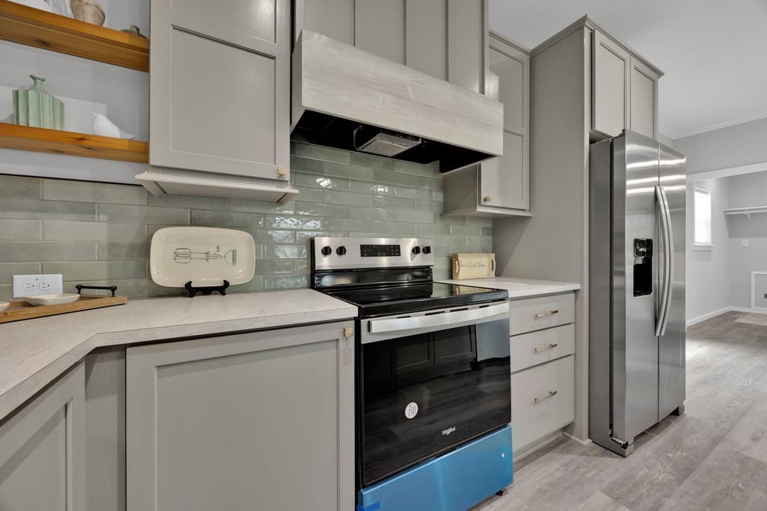The quinn by cavco palm harbor in plant city kitchen home features