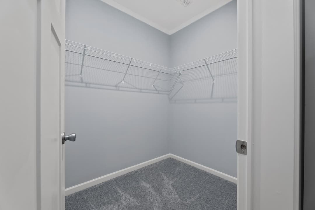 Finley 28684a interior home features
