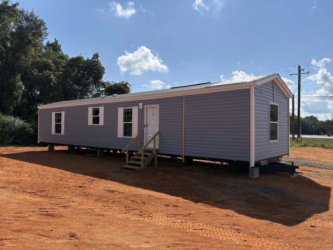 The westfield classic by cavco douglas hero and exterior home features