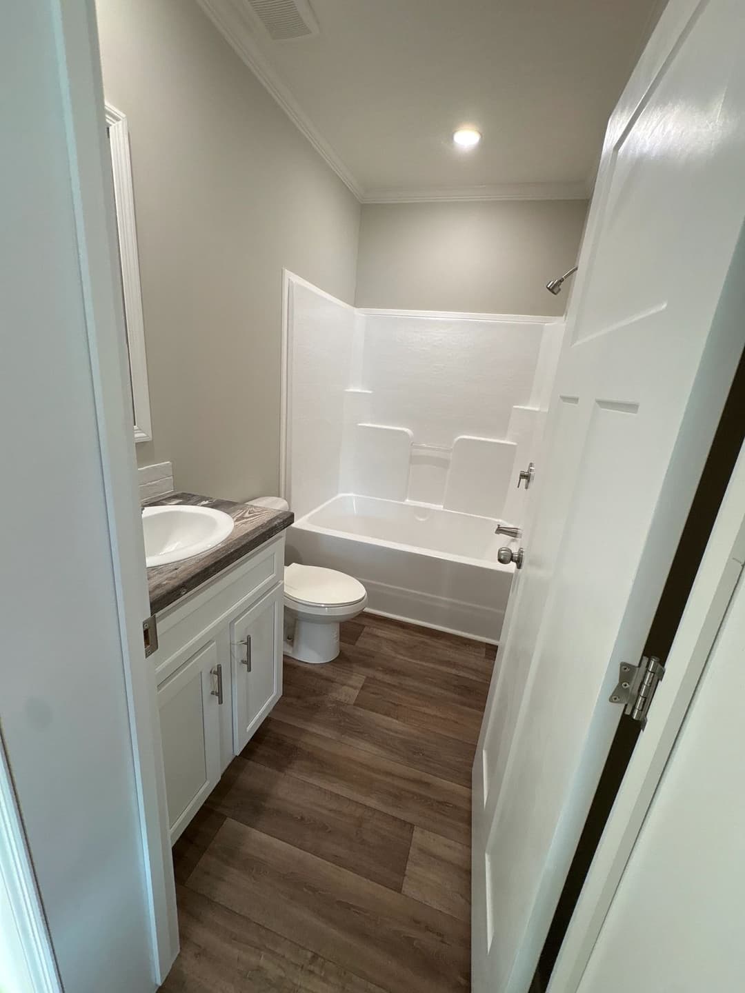 The patch by cavco moultrie bathroom home features