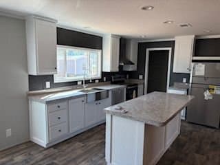 The summit 2856 by cavco douglas kitchen home features