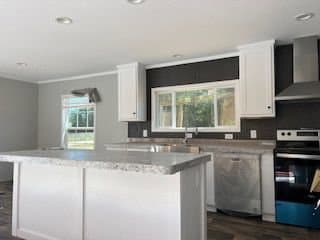 The summit 2856 by cavco douglas kitchen home features