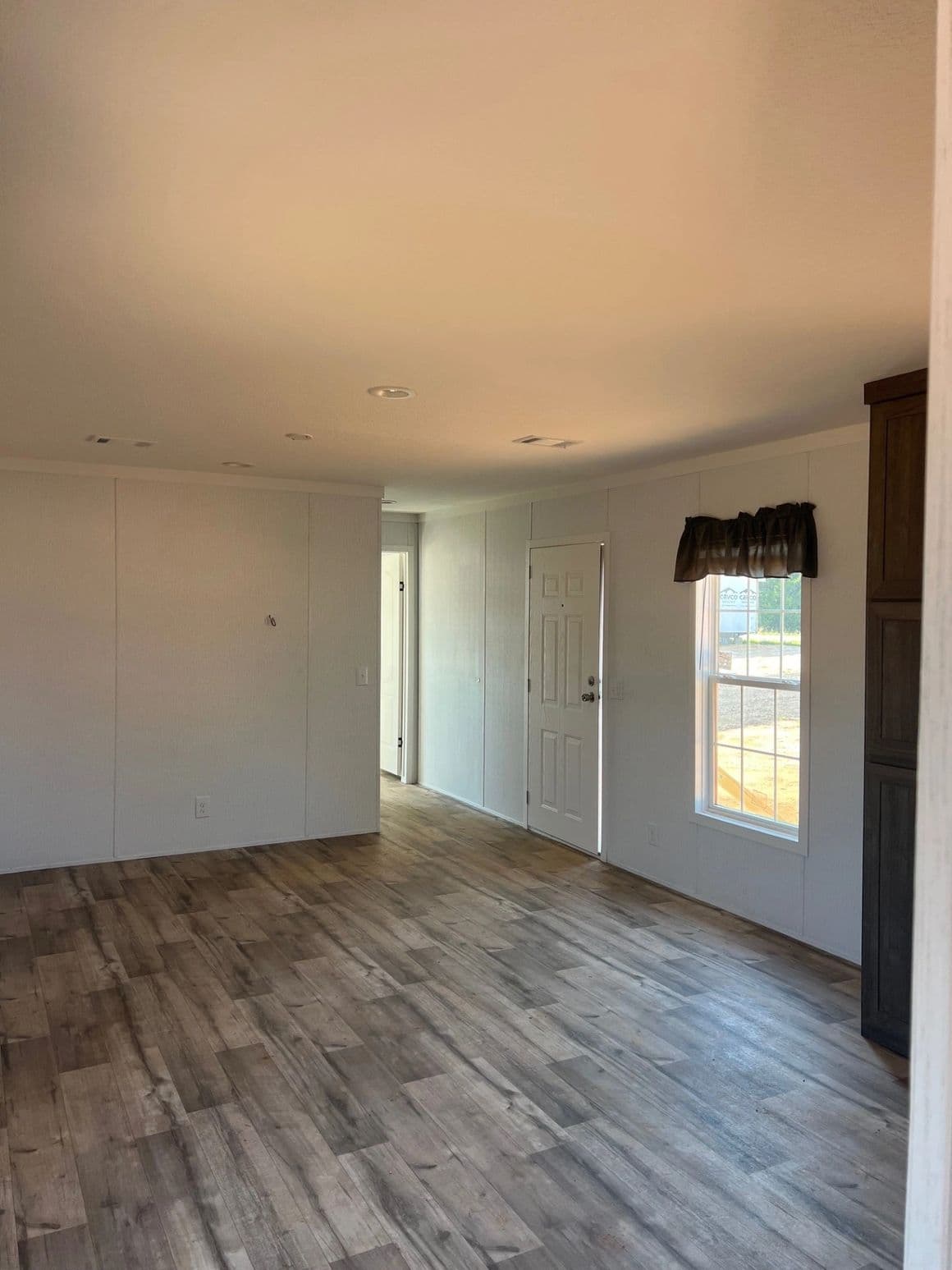 The westfield classic by cavco douglas interior home features