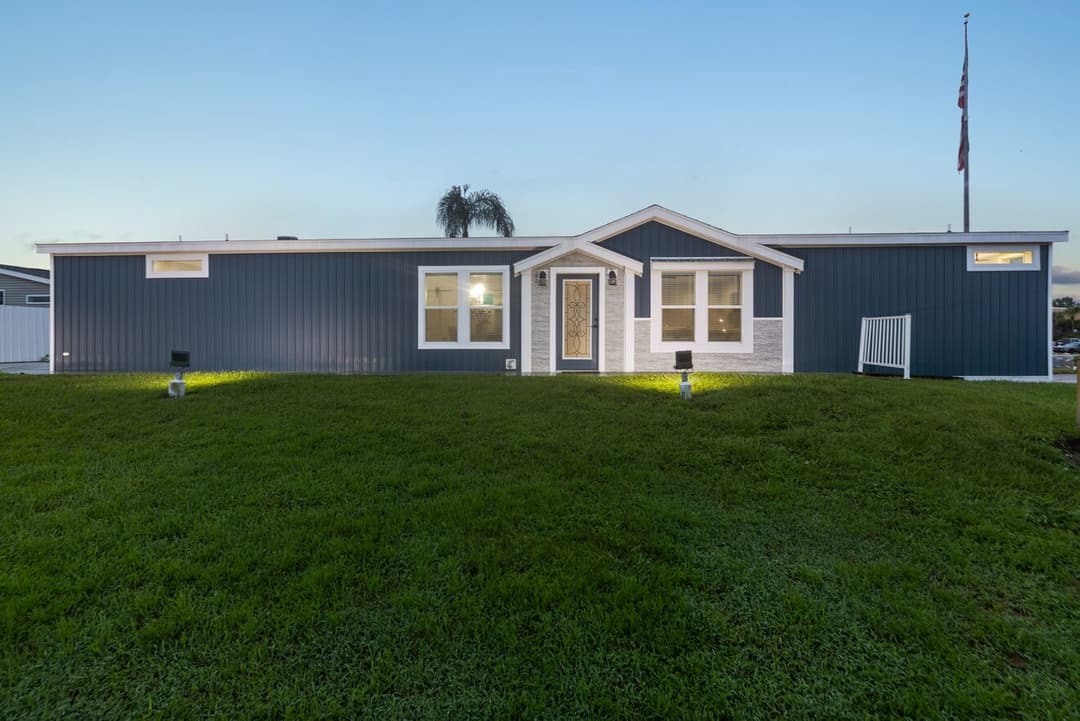 Davan 28683a hero, elevation, and exterior home features