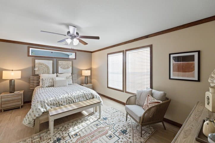 Goose 28643a bedroom home features