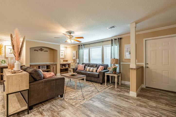 Anderson 32603b interior home features