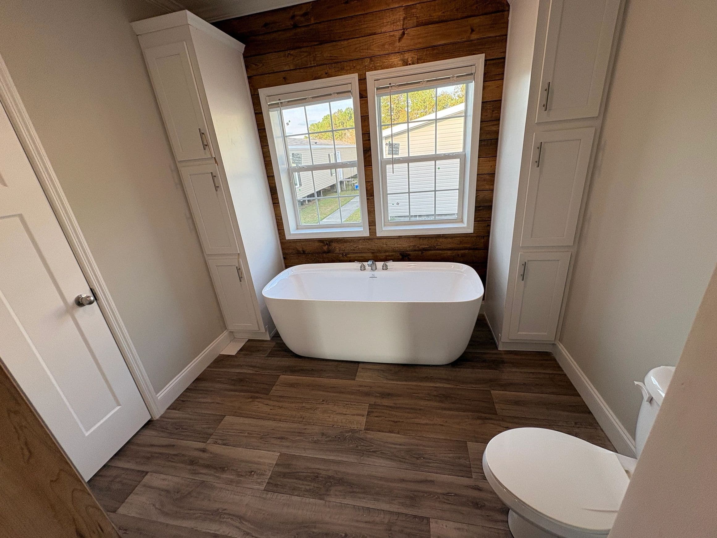 The patch by cavco moultrie bathroom home features