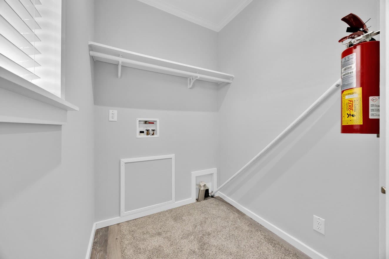 The quinn by cavco palm harbor in plant city interior home features