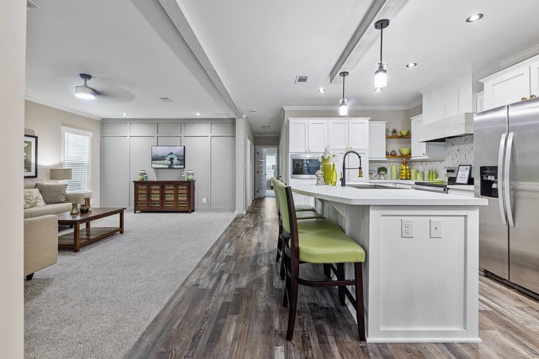 Pierce 28562a kitchen home features