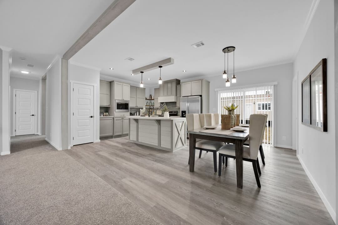 The quinn by cavco palm harbor in plant city interior home features