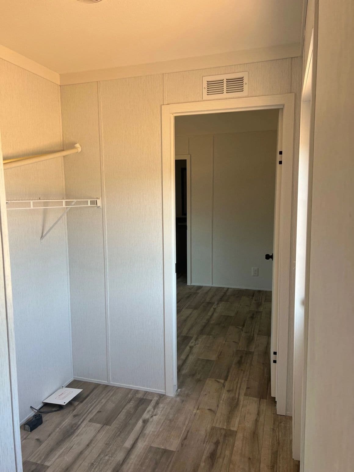 The westfield classic by cavco douglas interior home features
