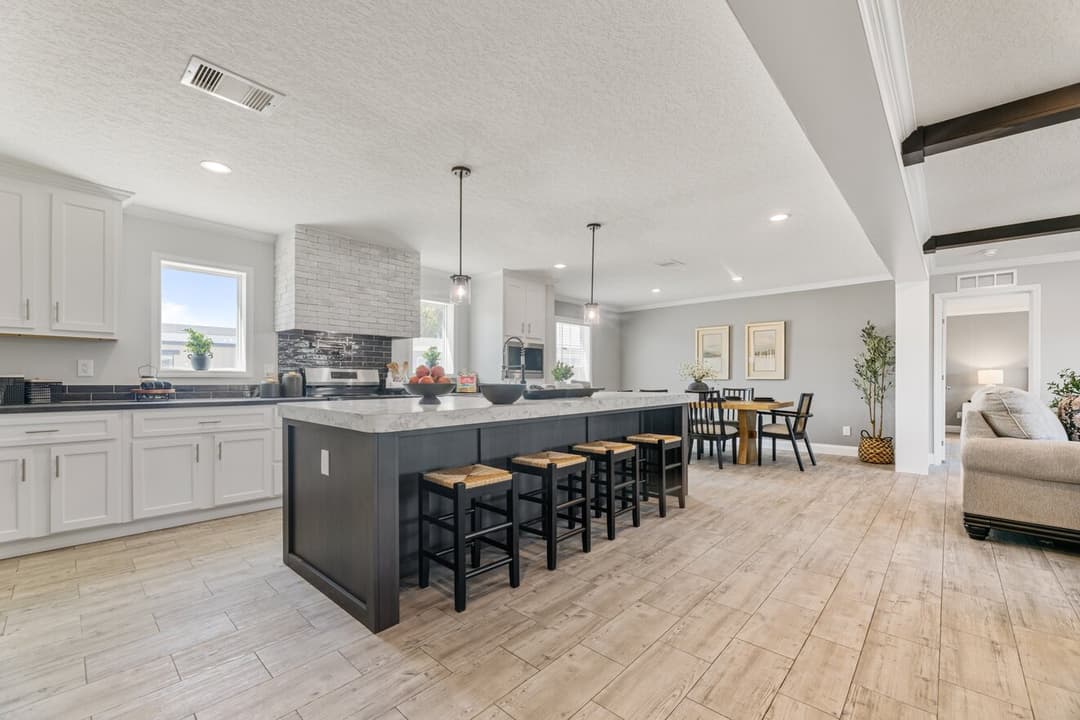 Jones 32764b kitchen home features