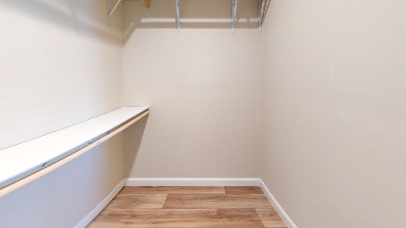 Cumberland duplex bedroom home features